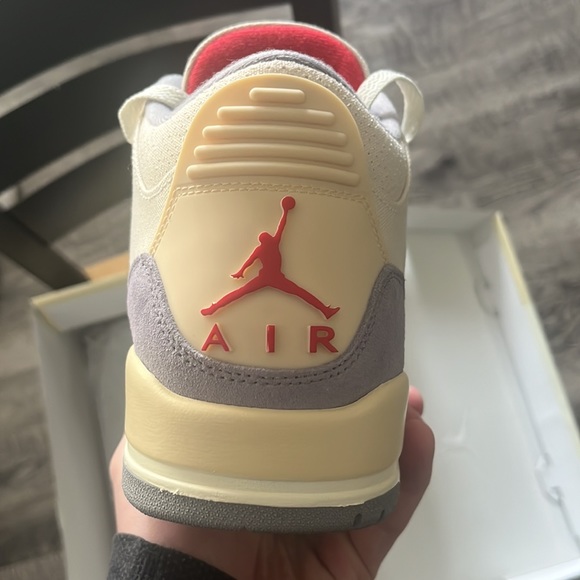 Air Jordan 3 Musilin - Picture 5 of 6